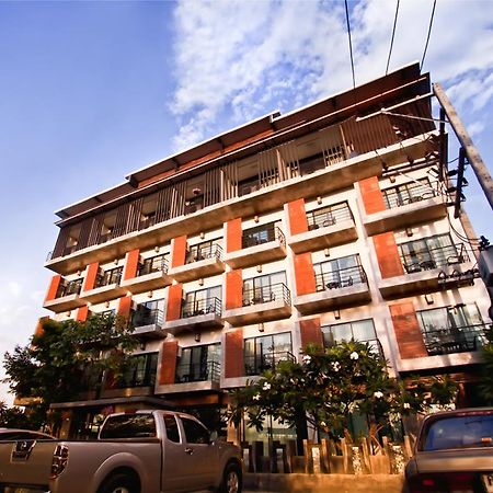B2 Khamtieng Boutique & Budget Hotel Τσιάνγκ Μάι Εξωτερικό φωτογραφία