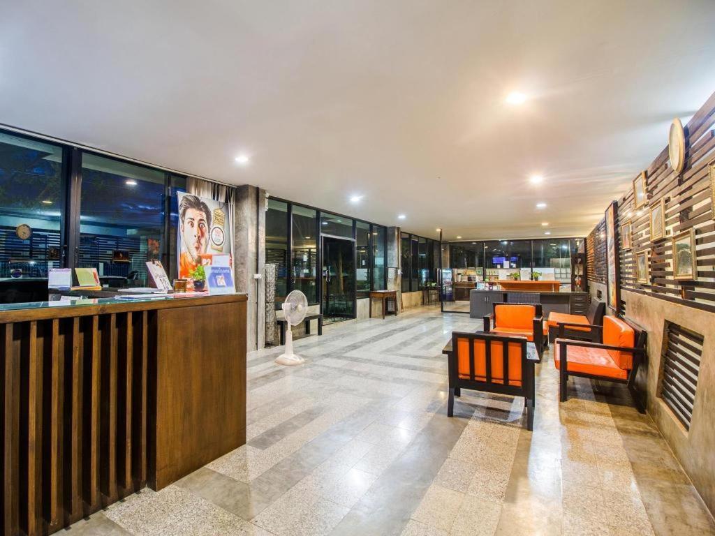 B2 Khamtieng Boutique & Budget Hotel Τσιάνγκ Μάι Εξωτερικό φωτογραφία