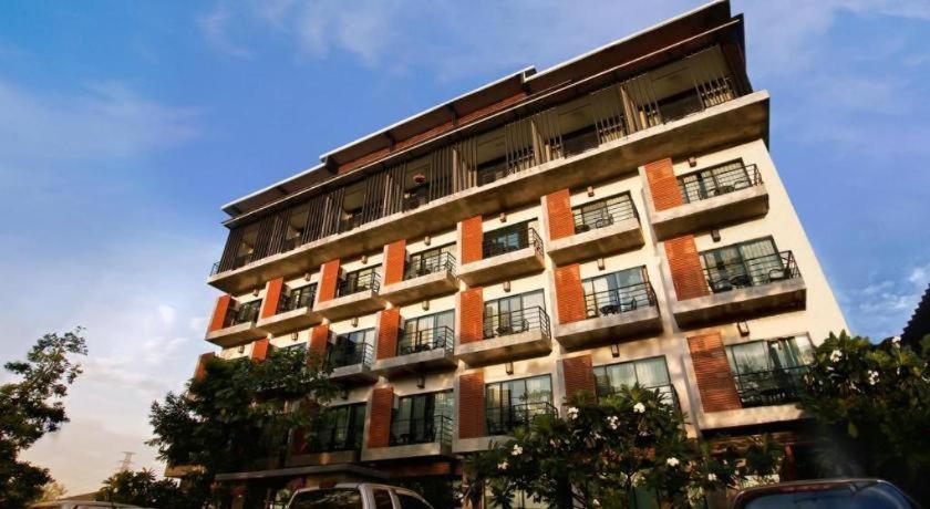 B2 Khamtieng Boutique & Budget Hotel Τσιάνγκ Μάι Εξωτερικό φωτογραφία