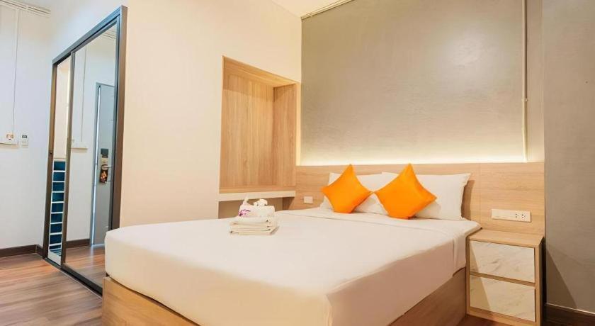 B2 Khamtieng Boutique & Budget Hotel Τσιάνγκ Μάι Εξωτερικό φωτογραφία