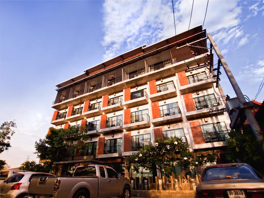 B2 Khamtieng Boutique & Budget Hotel Τσιάνγκ Μάι Εξωτερικό φωτογραφία